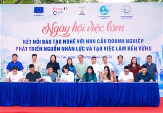 Trường Trung cấp Bách khoa Yên Bái: Gắn kết đào tạo nghề với nhu cầu thực tế của doanh nghiệp