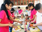 Hà Đông mở lớp nấu ăn dành cho học sinh dịp hè.